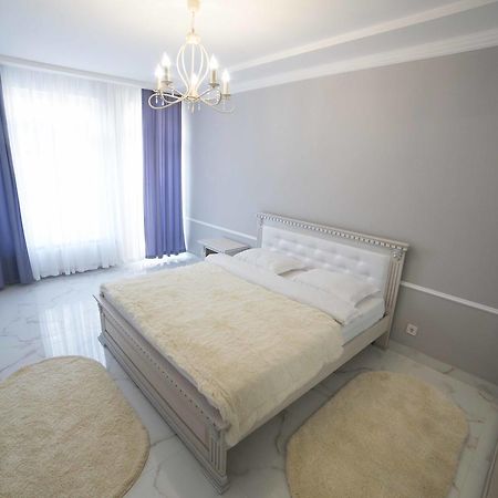 Leogrand Apartments On Kulisha 36 Λβιβ Εξωτερικό φωτογραφία