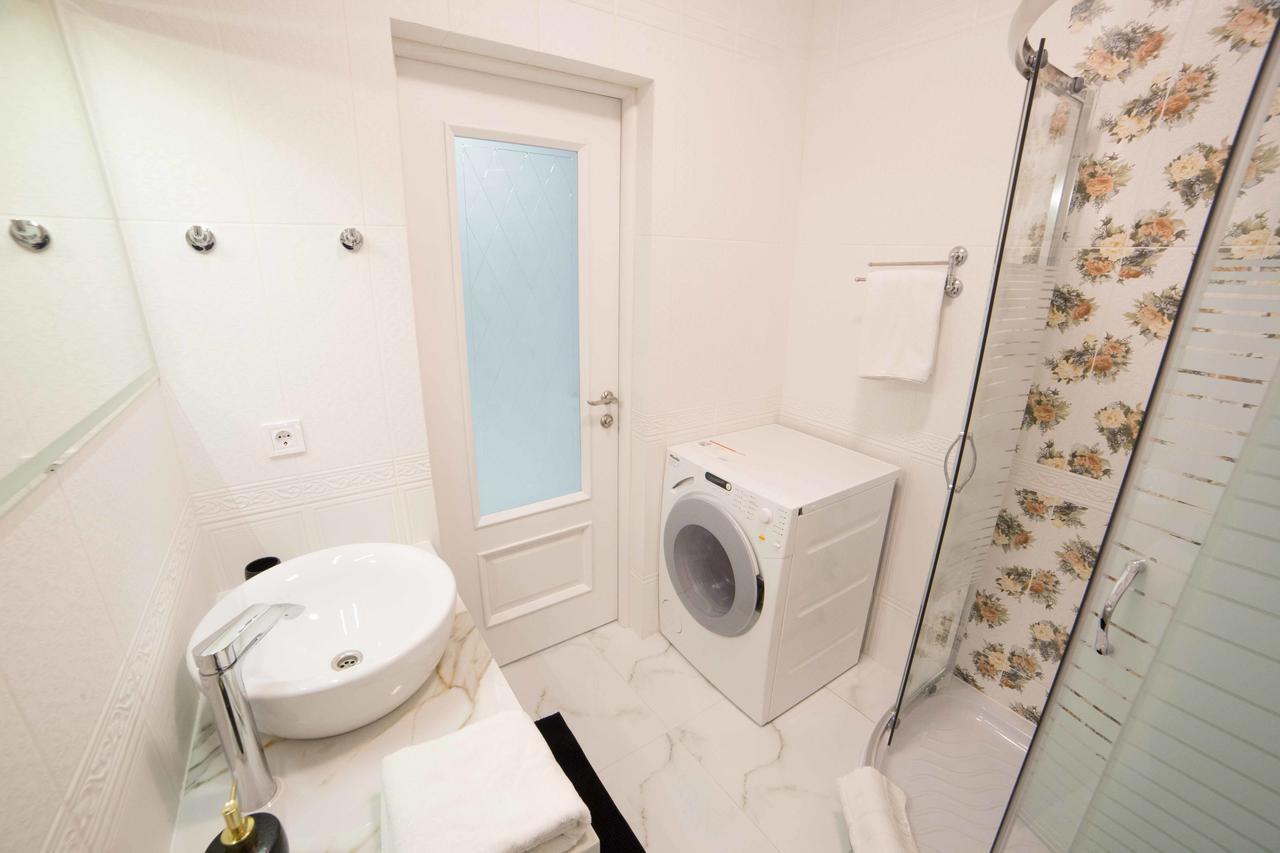 Leogrand Apartments On Kulisha 36 Λβιβ Εξωτερικό φωτογραφία